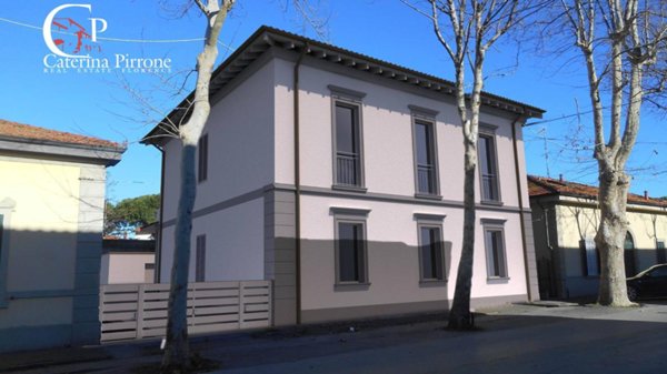 appartamento in vendita a Rosignano Marittimo in zona Vada