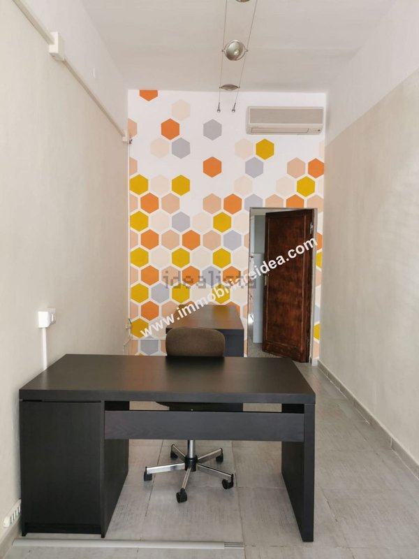 ufficio in vendita a Rosignano Marittimo in zona Rosignano Solvay