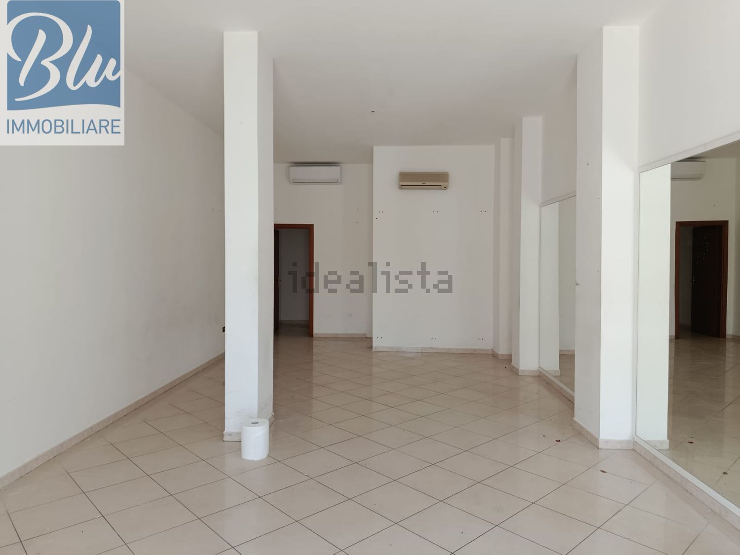 negozio in vendita a Rosignano Marittimo in zona Castiglioncello