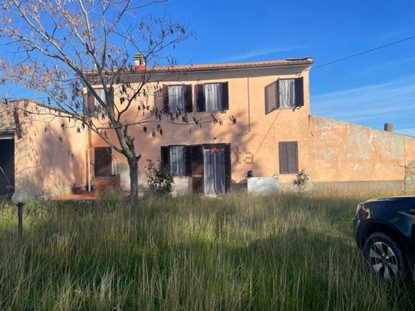 appartamento in vendita a Rosignano Marittimo in zona Castiglioncello