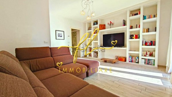 casa indipendente in vendita a Rosignano Marittimo in zona Vada