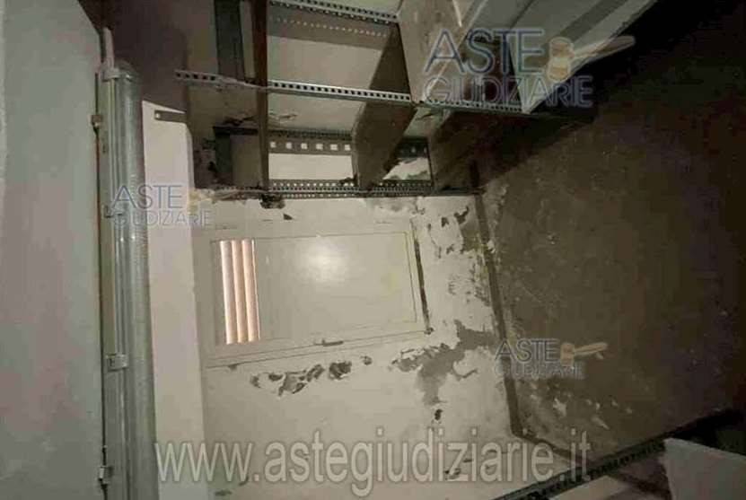 negozio in vendita a Rosignano Marittimo in zona Gabbro