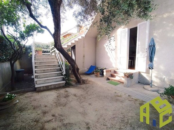 casa indipendente in vendita a Rosignano Marittimo in zona Rosignano Solvay