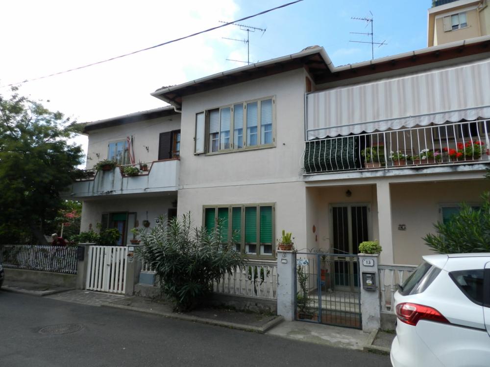 appartamento in vendita a Rosignano Marittimo in zona Rosignano Solvay