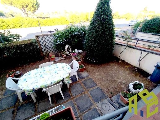 casa indipendente in vendita a Rosignano Marittimo in zona Vada