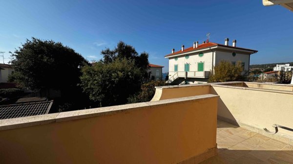 appartamento in vendita a Rosignano Marittimo in zona Rosignano Solvay