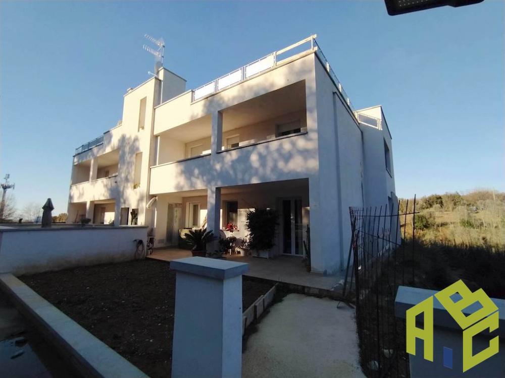 casa indipendente in vendita a Rosignano Marittimo in zona Rosignano Solvay