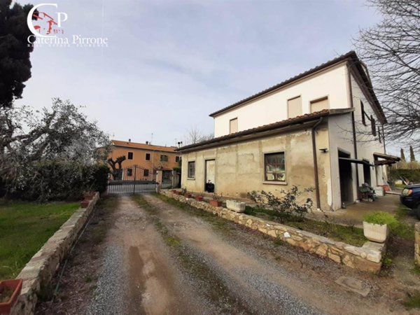 casa indipendente in vendita a Rosignano Marittimo in zona Vada