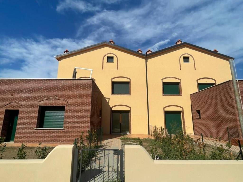 appartamento in vendita a Rosignano Marittimo in zona Vada