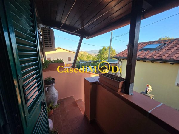 casa indipendente a Rosignano Marittimo in zona Castelnuovo della Misericordia
