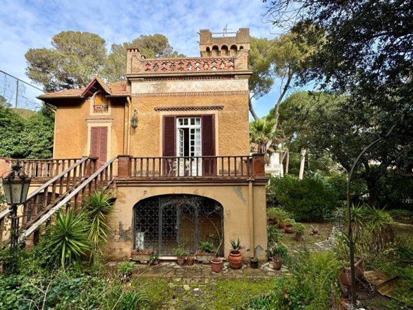 casa indipendente in vendita a Rosignano Marittimo in zona Castiglioncello