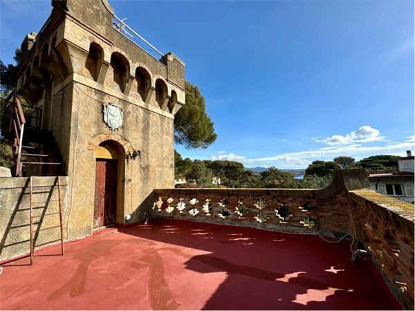 casa indipendente in vendita a Rosignano Marittimo in zona Castiglioncello
