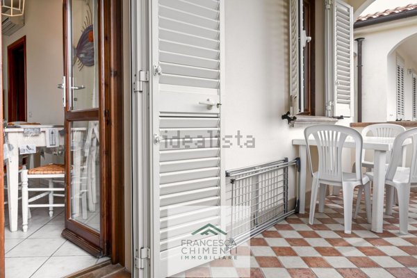 appartamento in vendita a Rosignano Marittimo in zona Vada