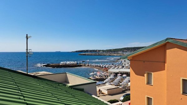 appartamento in vendita a Rosignano Marittimo in zona Rosignano Solvay