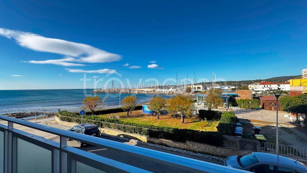 appartamento in vendita a Rosignano Marittimo in zona Rosignano Solvay