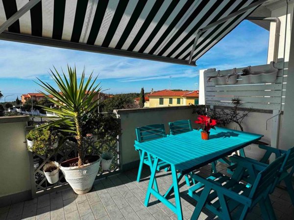 appartamento in vendita a Rosignano Marittimo in zona Castiglioncello