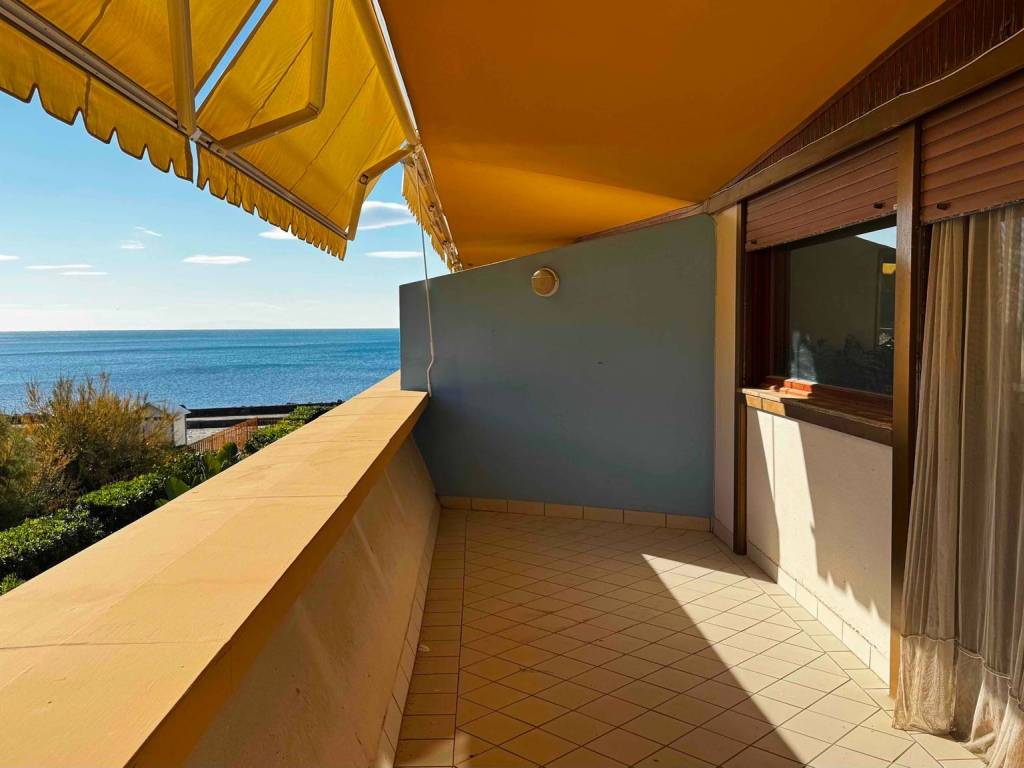 appartamento in vendita a Rosignano Marittimo in zona Nibbiaia