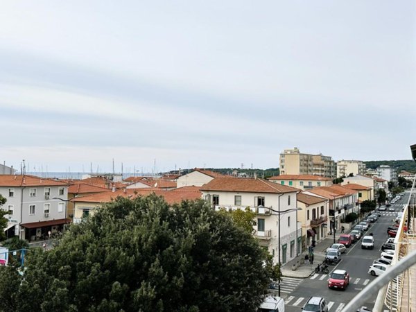 appartamento in vendita a Rosignano Marittimo in zona Rosignano Solvay