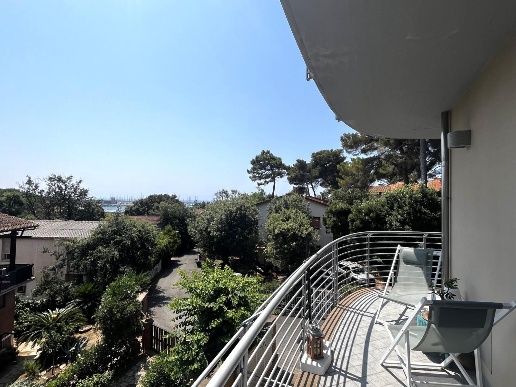 appartamento in vendita a Rosignano Marittimo in zona Castiglioncello