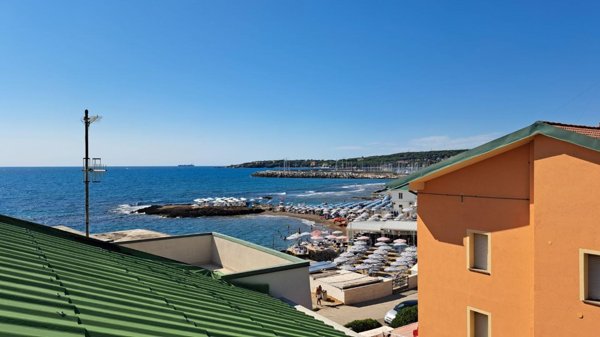 appartamento in vendita a Rosignano Marittimo in zona Rosignano Solvay