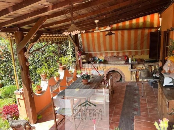 casa indipendente in vendita a Rosignano Marittimo in zona Gabbro