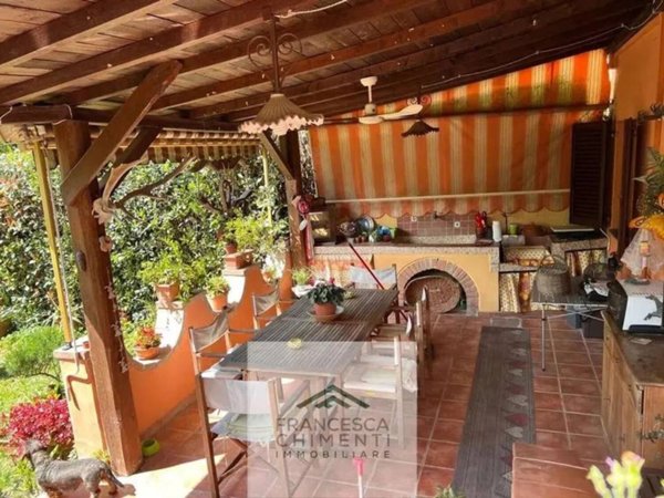 casa indipendente in vendita a Rosignano Marittimo in zona Gabbro