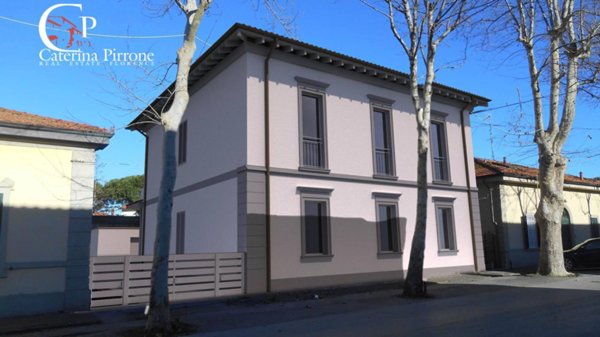 appartamento in vendita a Rosignano Marittimo in zona Vada