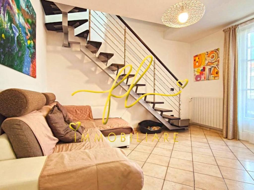 appartamento in vendita a Rosignano Marittimo in zona Rosignano Solvay