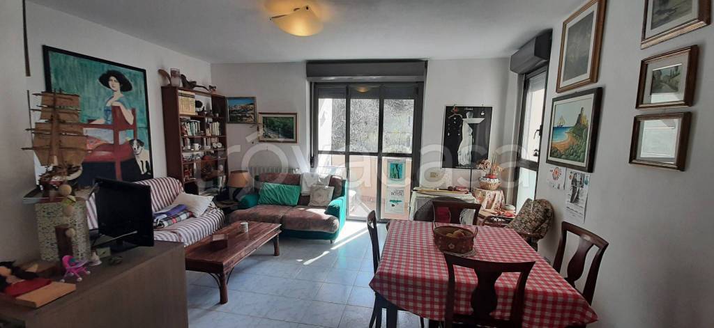 appartamento in vendita a Rosignano Marittimo in zona Rosignano Solvay
