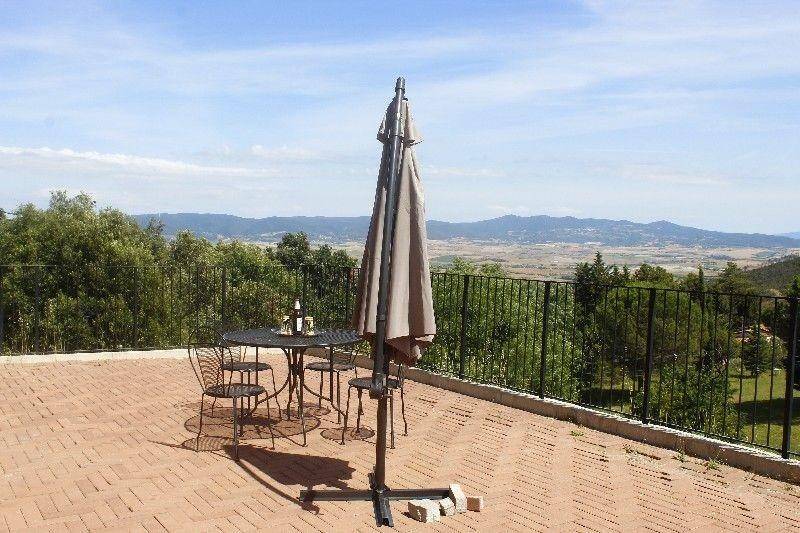 casa indipendente in vendita a Rosignano Marittimo in zona Gabbro