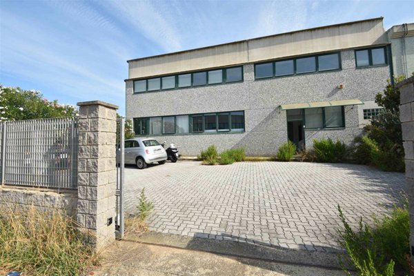 ufficio in vendita a Rosignano Marittimo in zona Rosignano Solvay