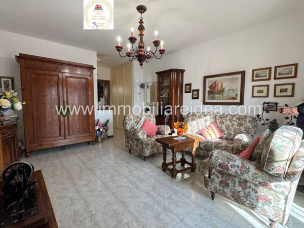 casa indipendente in vendita a Rosignano Marittimo in zona Rosignano Solvay