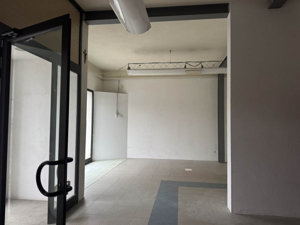 ufficio in vendita a Rosignano Marittimo in zona Rosignano Solvay