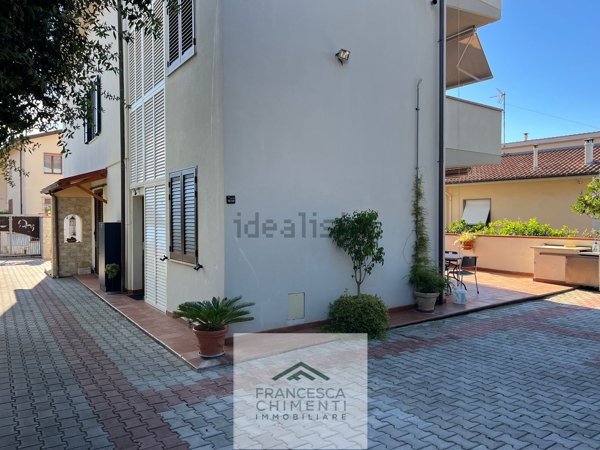 casa indipendente in vendita a Rosignano Marittimo