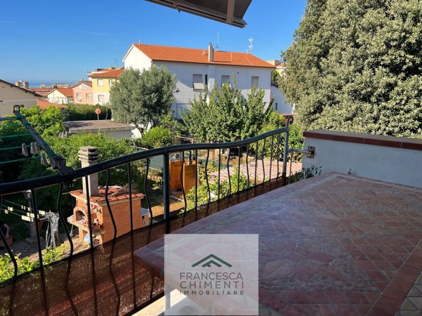 casa indipendente in vendita a Rosignano Marittimo