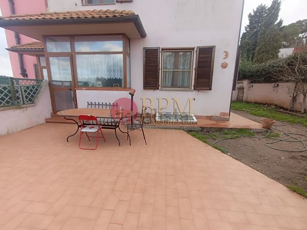 esavano in vendita a Rosignano Marittimo