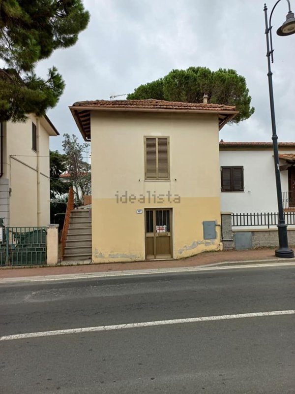 appartamento in vendita a Rosignano Marittimo in zona Vada