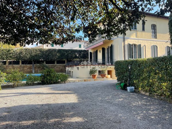 casa indipendente in vendita a Rosignano Marittimo in zona Castiglioncello