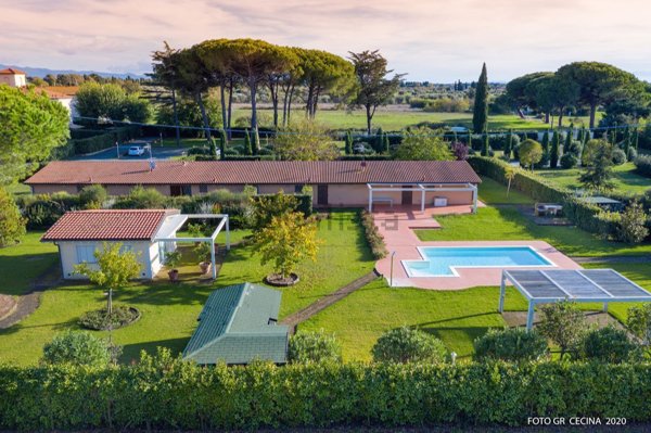 appartamento in vendita a Rosignano Marittimo in zona Vada