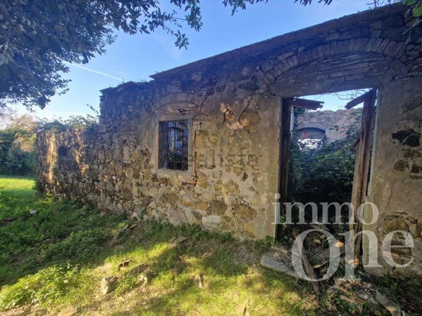 appartamento in vendita a Rosignano Marittimo in zona Nibbiaia