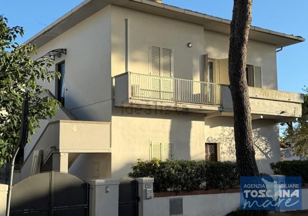 casa indipendente in vendita a Rosignano Marittimo in zona Rosignano Solvay