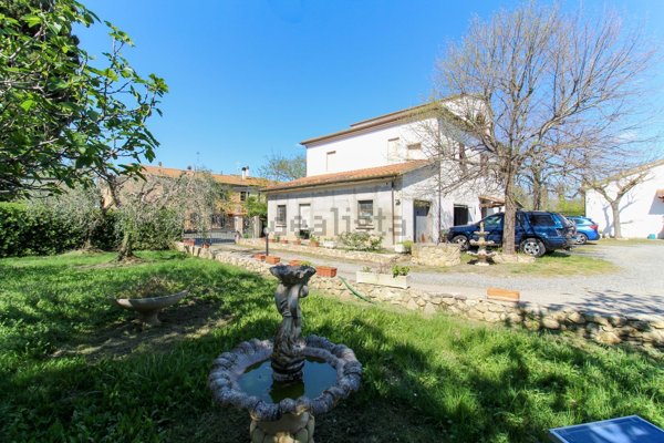 casa indipendente in vendita a Rosignano Marittimo in zona Vada