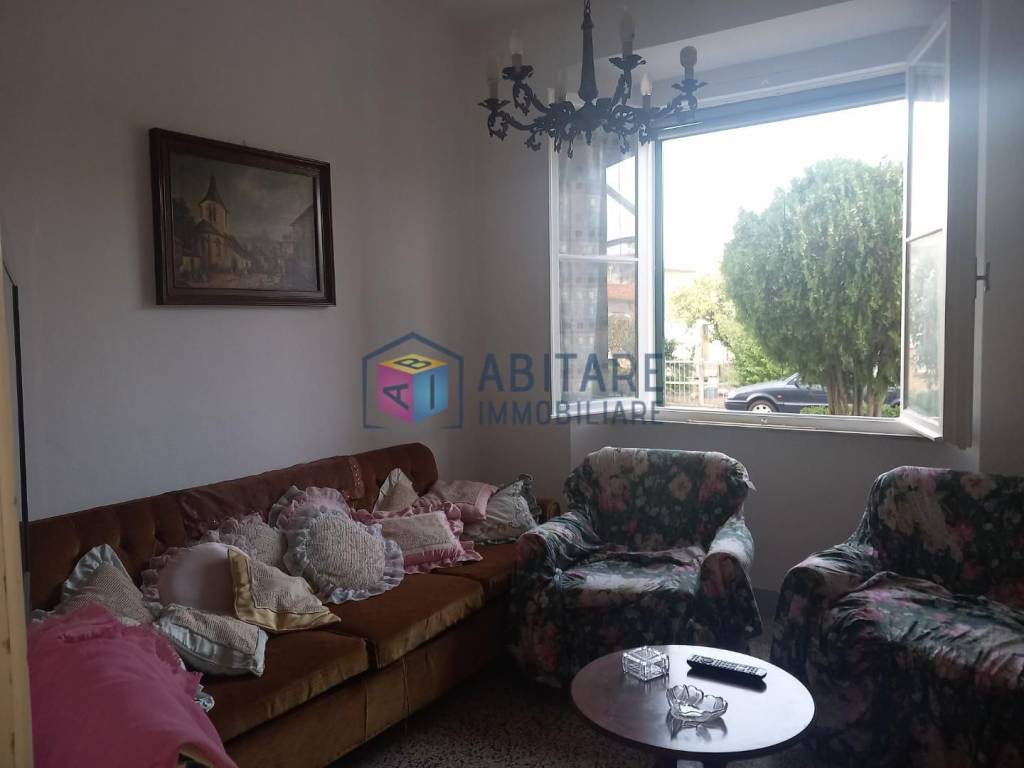 appartamento in vendita a Rosignano Marittimo in zona Vada