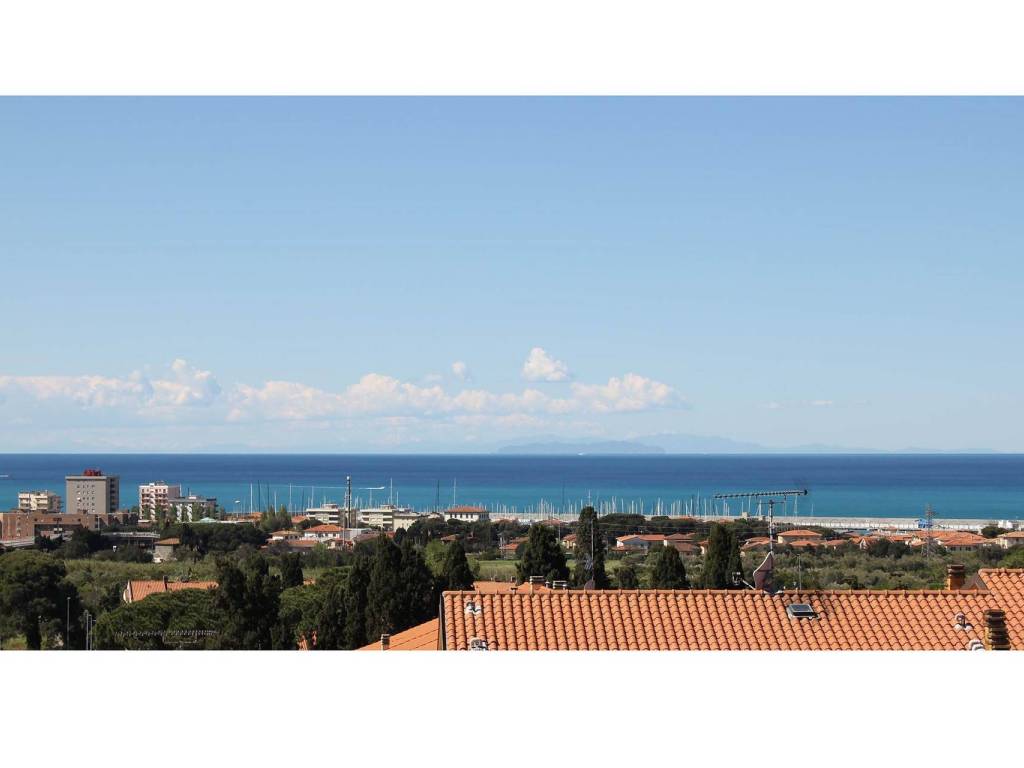 appartamento in vendita a Rosignano Marittimo in zona Rosignano Solvay