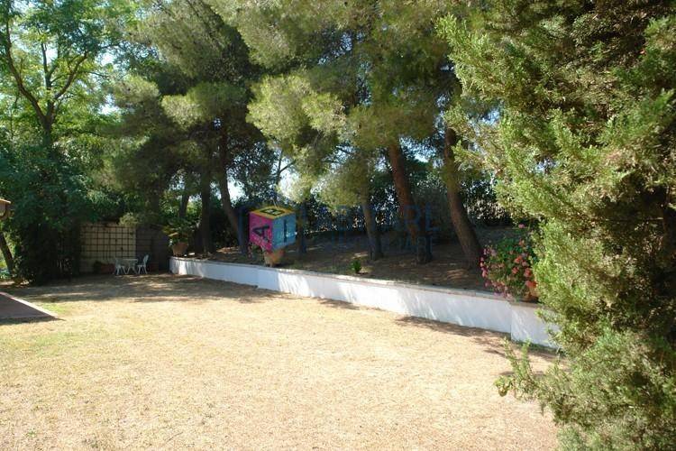 casa indipendente a Rosignano Marittimo in zona Castelnuovo della Misericordia