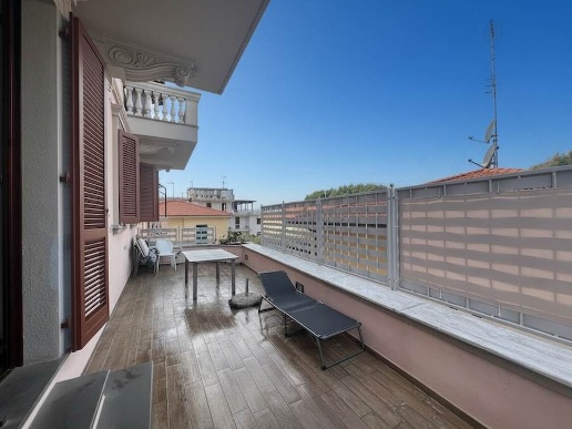 appartamento in vendita a Rosignano Marittimo in zona Castiglioncello