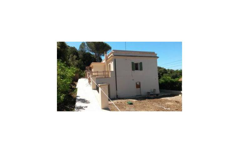 casa indipendente in vendita a Rosignano Marittimo in zona Castiglioncello