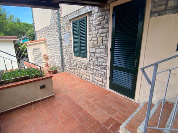 appartamento in vendita a Rosignano Marittimo in zona Castiglioncello