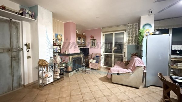 appartamento in vendita a Rosignano Marittimo in zona Rosignano Solvay