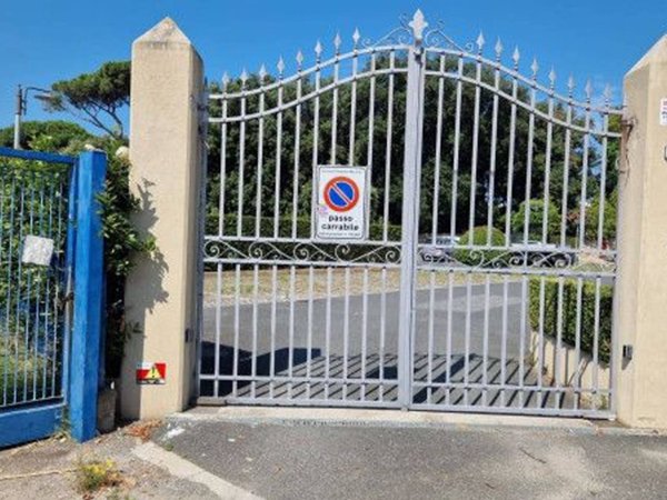 appartamento in vendita a Rosignano Marittimo in zona Vada